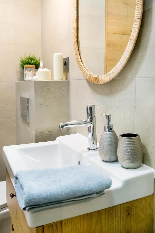 W&K Apartments - Harmony Suite - Faktura Vat, Parking 코잘린 외부 사진